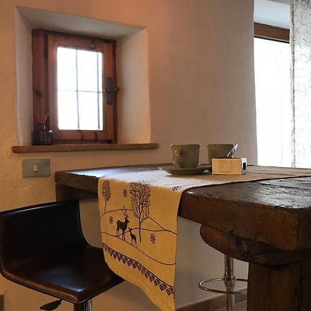 Palu Vacanze: L'Intimita Aosta Buitenkant foto